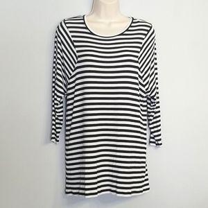 Cabi Loose Fitting Dolman Sleeve Top Small